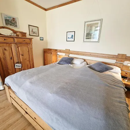 Apartament F14-004 *