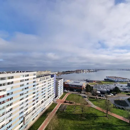 Apartament F14-004 *